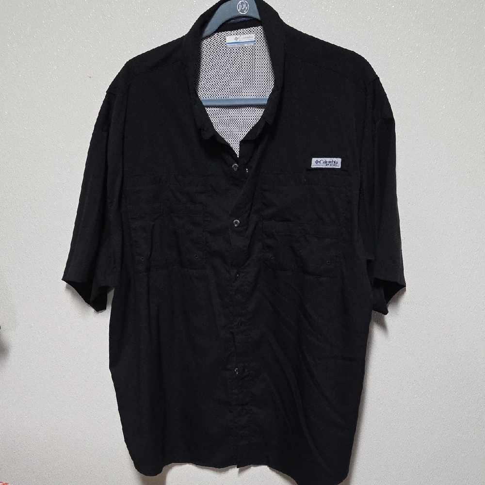 Men's Black Casual Button Down Shirt
